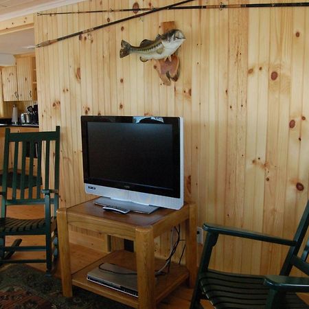 Sebago Lake Lodge & Cottages North Windham 외부 사진