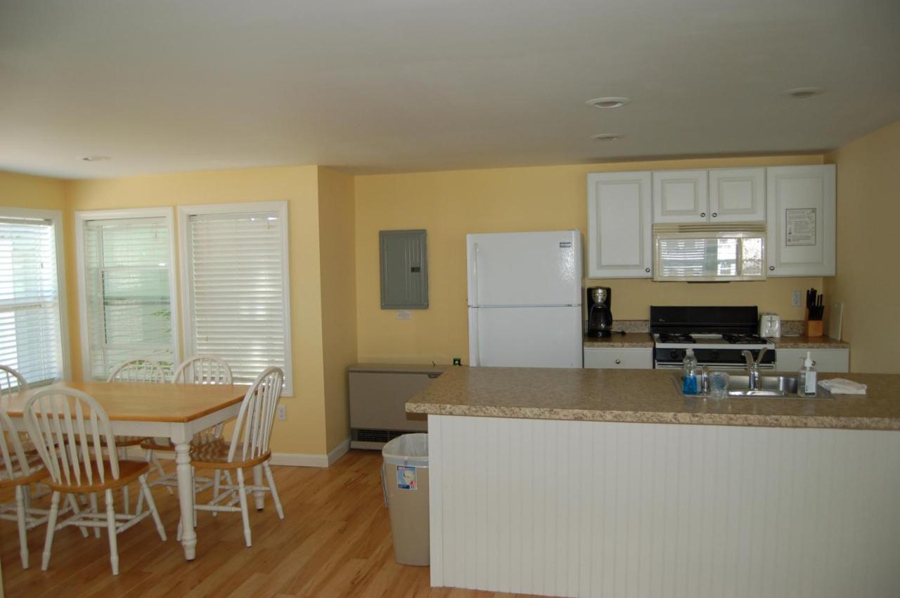 Sebago Lake Lodge & Cottages North Windham 외부 사진