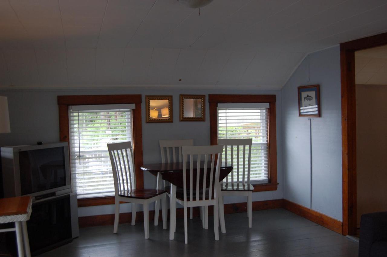 Sebago Lake Lodge & Cottages North Windham 외부 사진