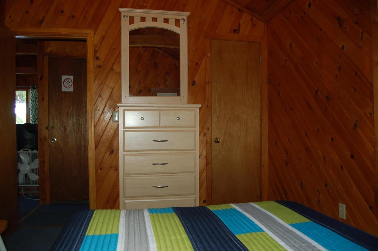 Sebago Lake Lodge & Cottages North Windham 외부 사진