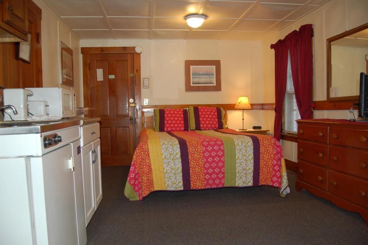 Sebago Lake Lodge & Cottages North Windham 외부 사진