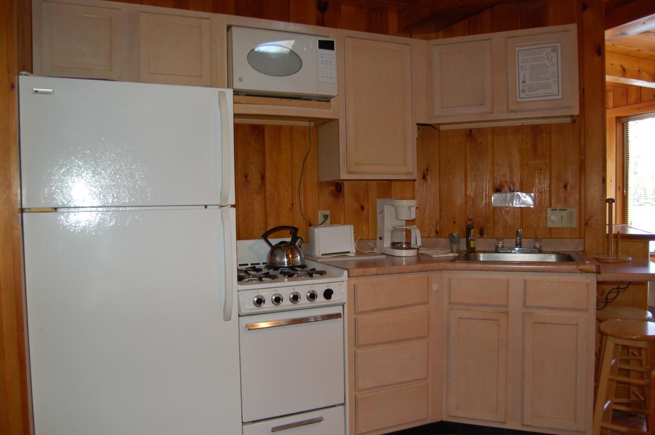 Sebago Lake Lodge & Cottages North Windham 외부 사진