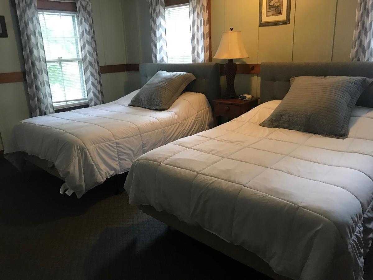 Sebago Lake Lodge & Cottages North Windham 외부 사진